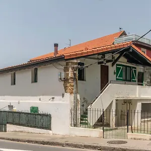  Apartamento Arrigunaga En By Kabia Gestion